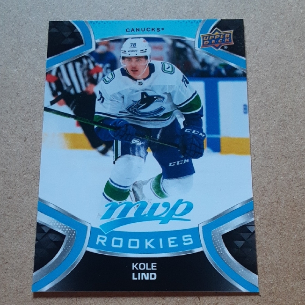 Canucks Upper Deck MVP Short Print Rookie Hockey Card